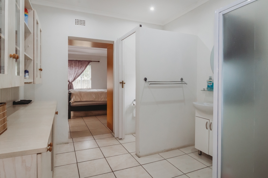 4 Bedroom Property for Sale in Bodorp Western Cape